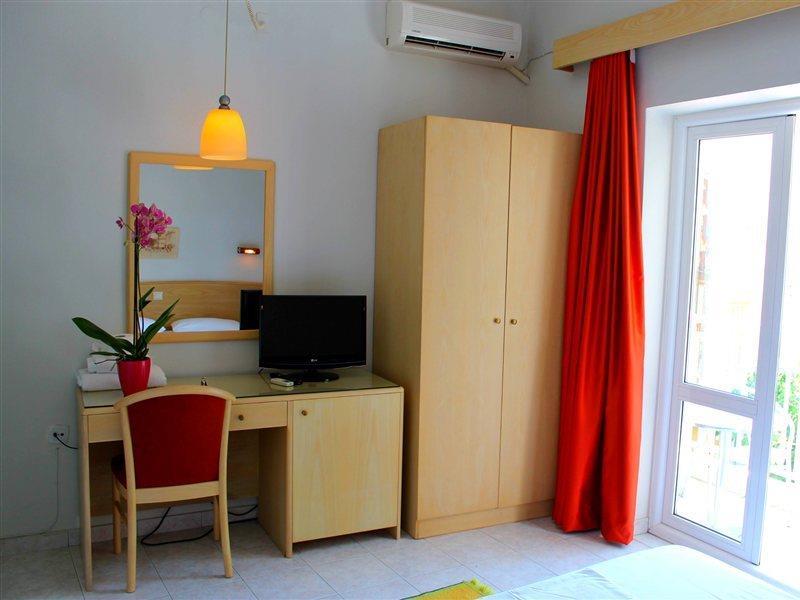 Savoy 2* Rhodes City